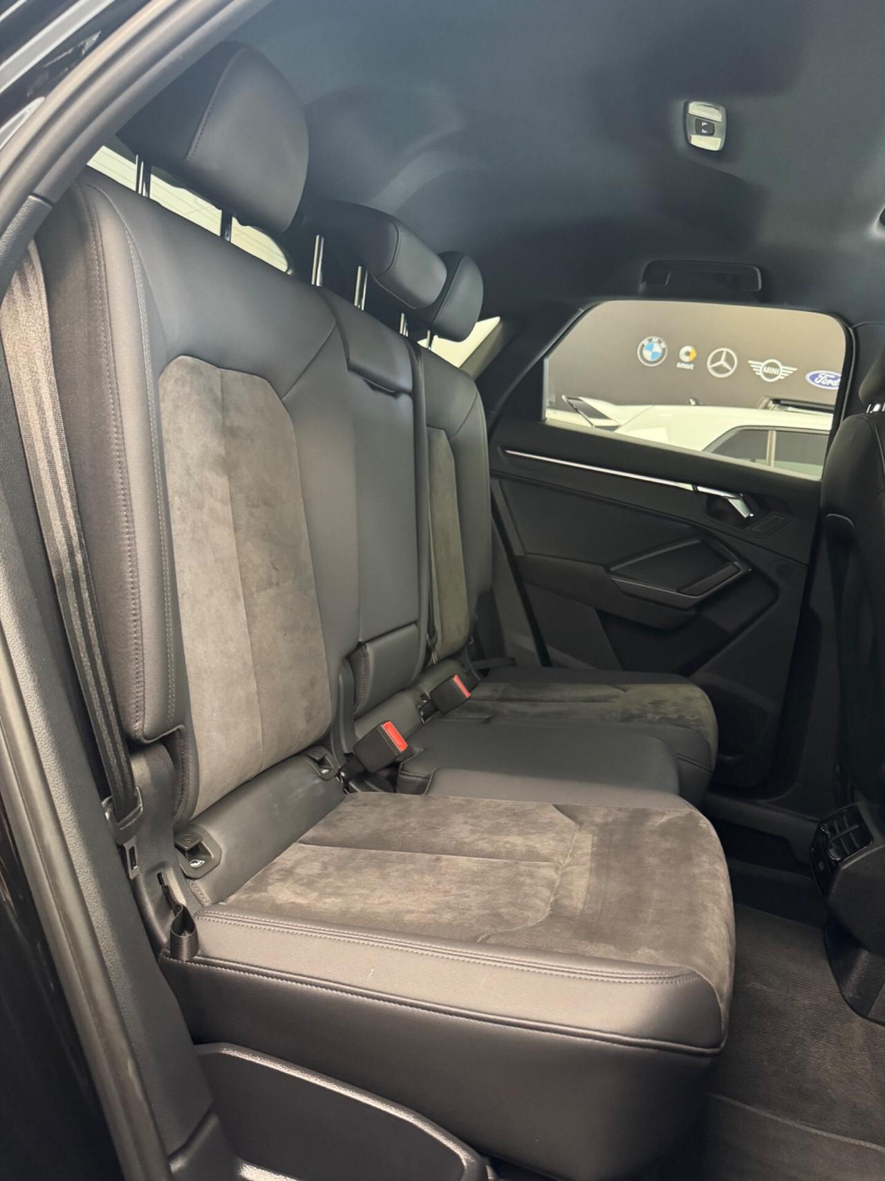 AUDI RSQ3 SPB 2.5 400 CV TETTO IVA ESPOSTA