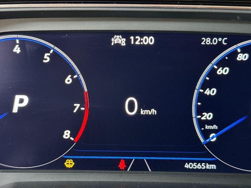 Volkswagen Taigo 1.5 TSI DSG R-LINE