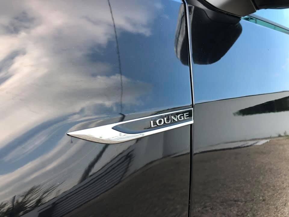 Volkswagen Golf 1.6 TDI Lounge 110 cv 5p.