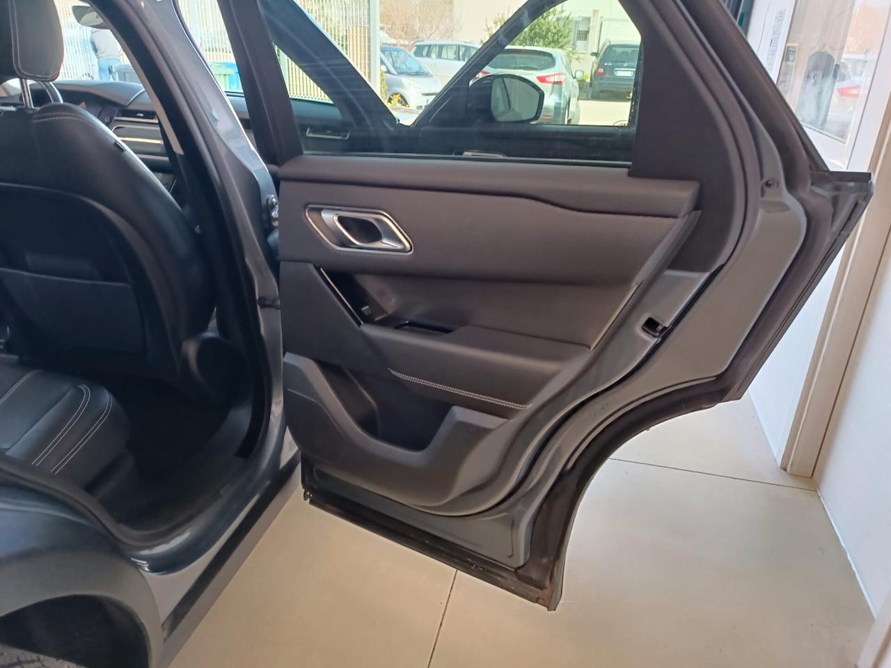 Land Rover Range Velar 3.0D V6 300 CV S