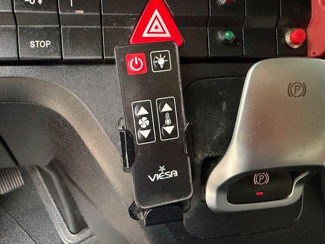 MERCEDES-BENZ ACTRO 1848