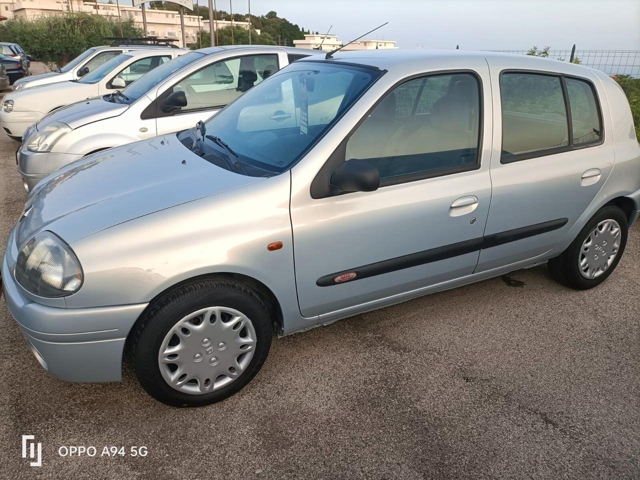 Renault Clio 1.2 cat 5 porte RT