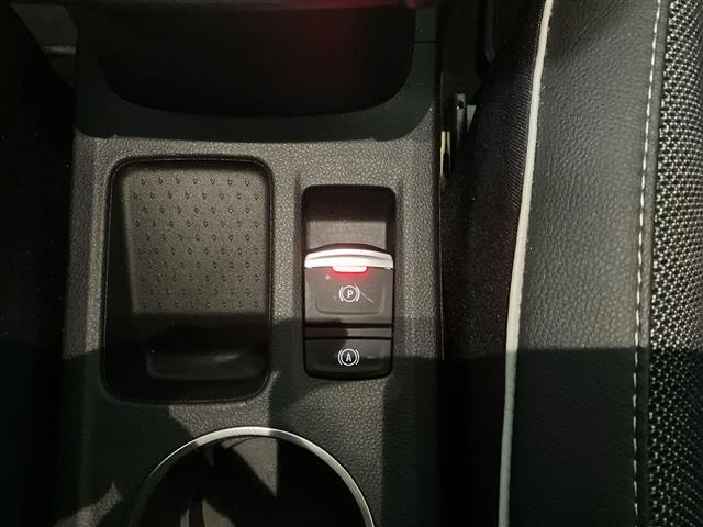 RENAULT Captur 1.6 E-Tech hybrid Techno Fast Track 145cv auto