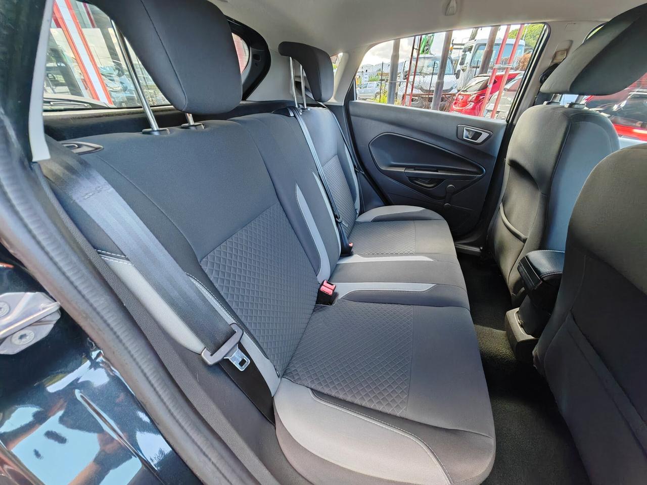 Ford Fiesta 1.5 diesel 11/2015 Cv75