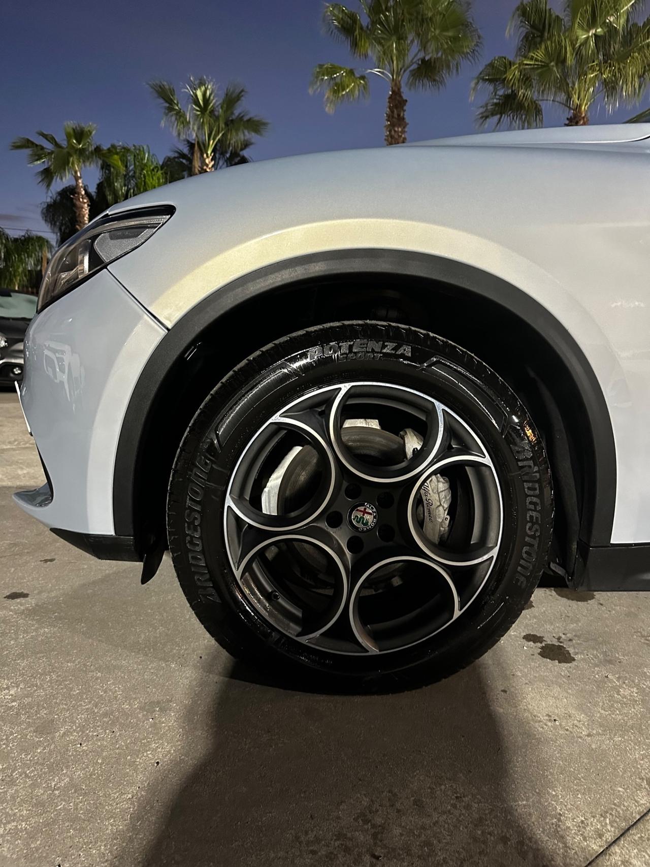 Alfa Romeo Stelvio 2.2 Turbodiesel 190 CV AT8 Q4 Ti