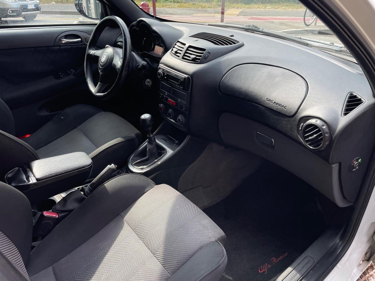 Alfa Romeo 147 1.9 JTD/TAGLIANDI/GARANZIA