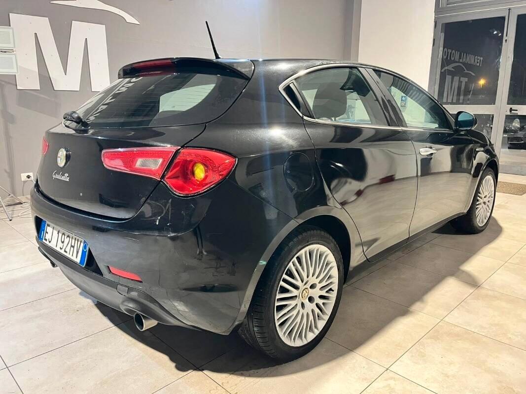 Alfa Romeo Giulietta 2.0 JTDm-2 170 CV Distinctive