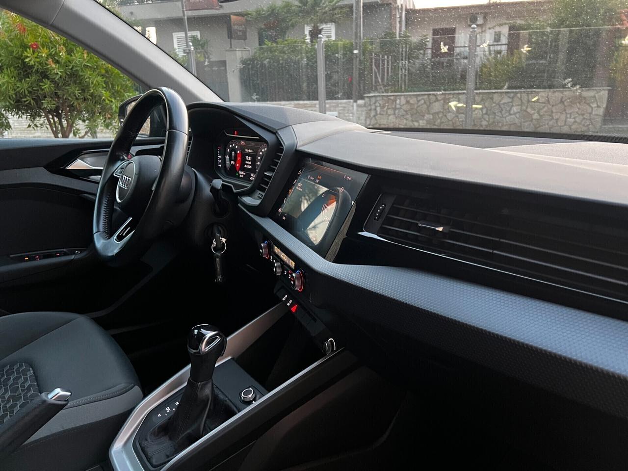 Audi A1 SPB 35 TFSI S tronic -2019- MATRIX