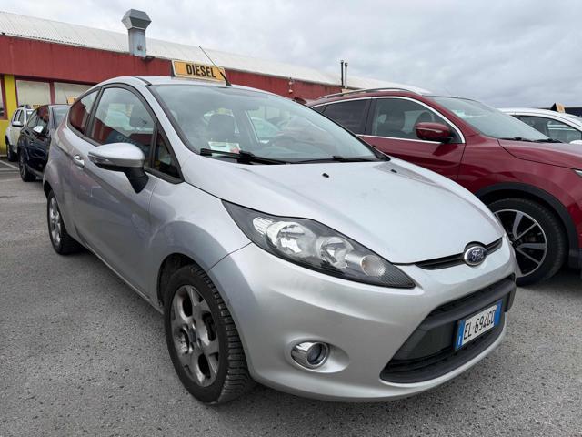 FORD Fiesta 1.4 TDCi 70CV 3 porte Titanium