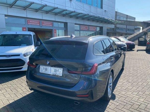 BMW 318 d Touring Business Advantage aut.