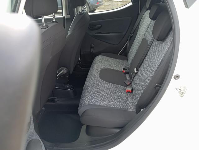 LANCIA Ypsilon *PROMO* 1.0 5 porte S&S Hybrid Ecochic Silver