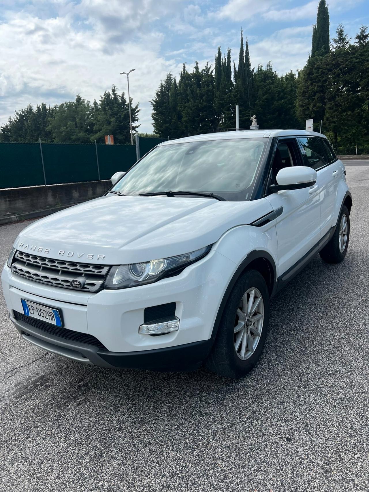 Land Rover Range Rover Evoque Range Rover Evoque 2.2 TD4 5p. Pure