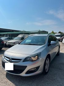 Opel Astra 1.4 Turbo 140CV Sports Tourer GPL Tech Cosmo OK NEO PATENTATI