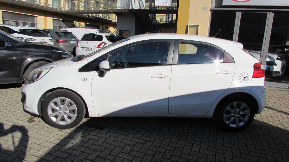 KIA - Rio - 1.1 CRDi WGT 5p.EX
