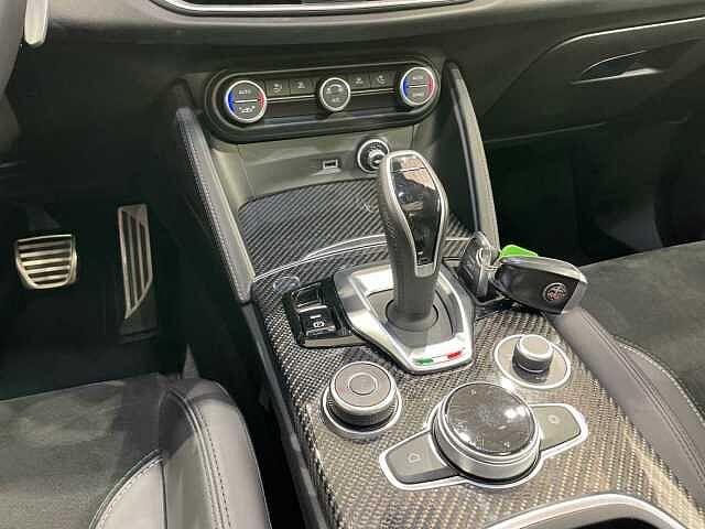 Alfa Romeo Stelvio 2.9 V6 AT8 510 CV Quadrifoglio SEDILI IN CARBONIO