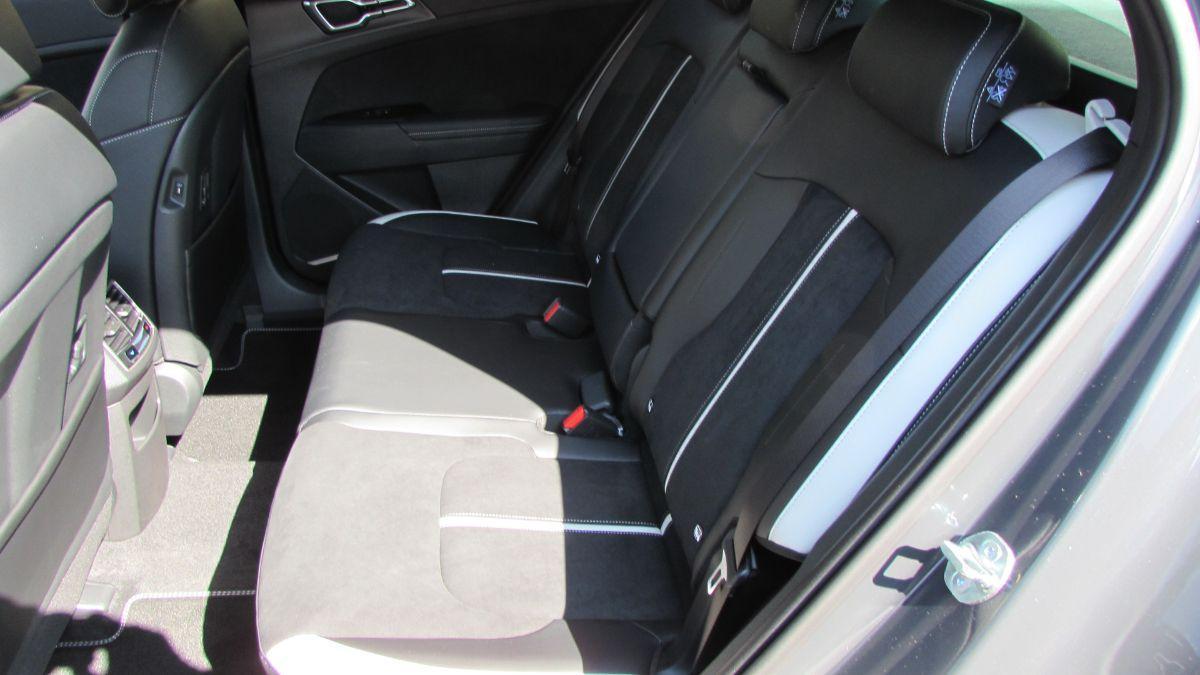 KIA - Sportage - 1.6 CRDI DCT7 AWD M.Hyb.GT Line PLUS