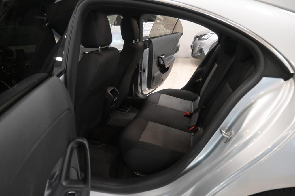 Mercedes-benz CLA 180 180D 116CV AUTOMATIC BUSINESS SOLUTION ( NAVI PREMIUM - PARK ASSISTANT ) CC. 1950