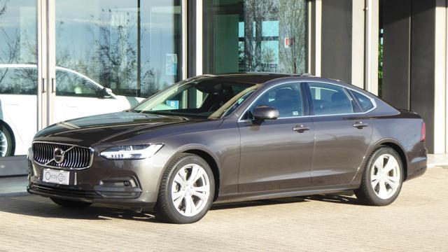 VOLVO S90 B5 (d) AWD Geartronic Momentum Business Pro