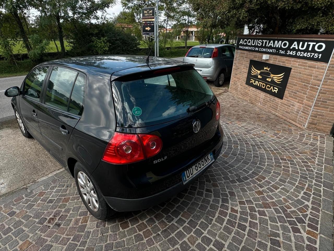 Volkswagen Golf 1.9 TDI 5p. Sportline