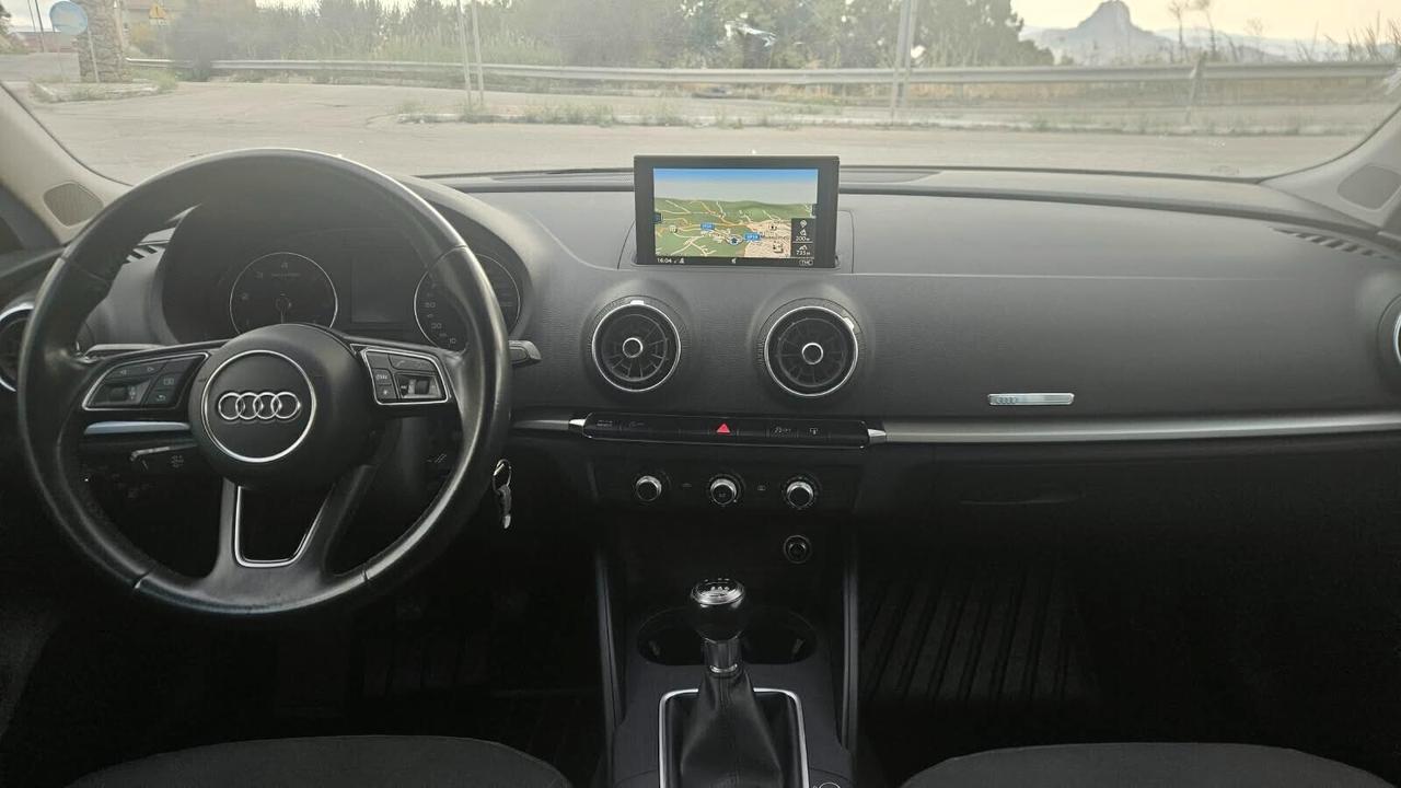 Audi A3 SportBack 1.6 TDI Business