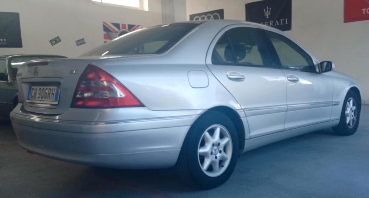 Mercedes-benz C 200 CDI cat Elegance