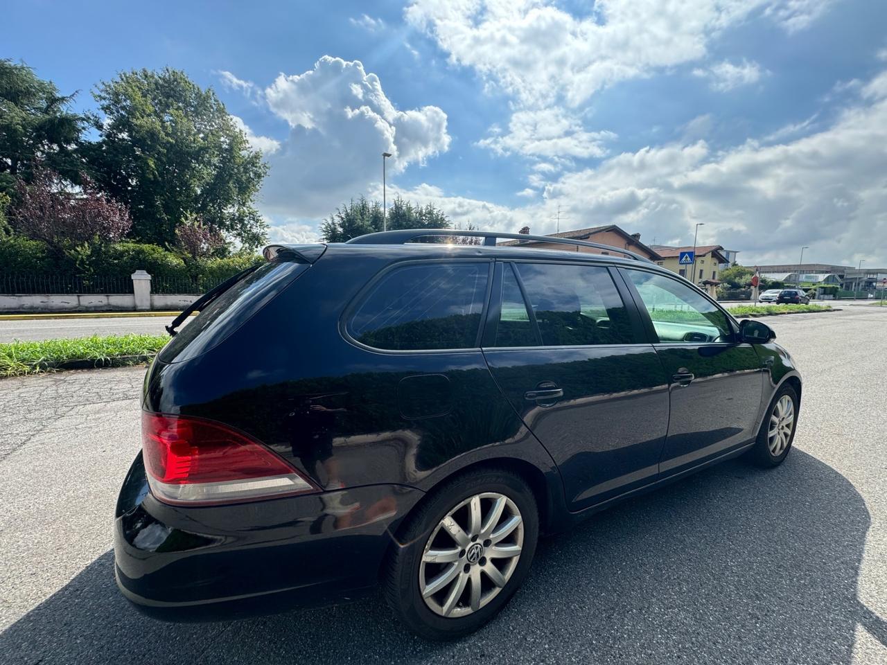 Volkswagen Golf Variant 1.6 TDI DPF Comf. BlueMotion Tech.