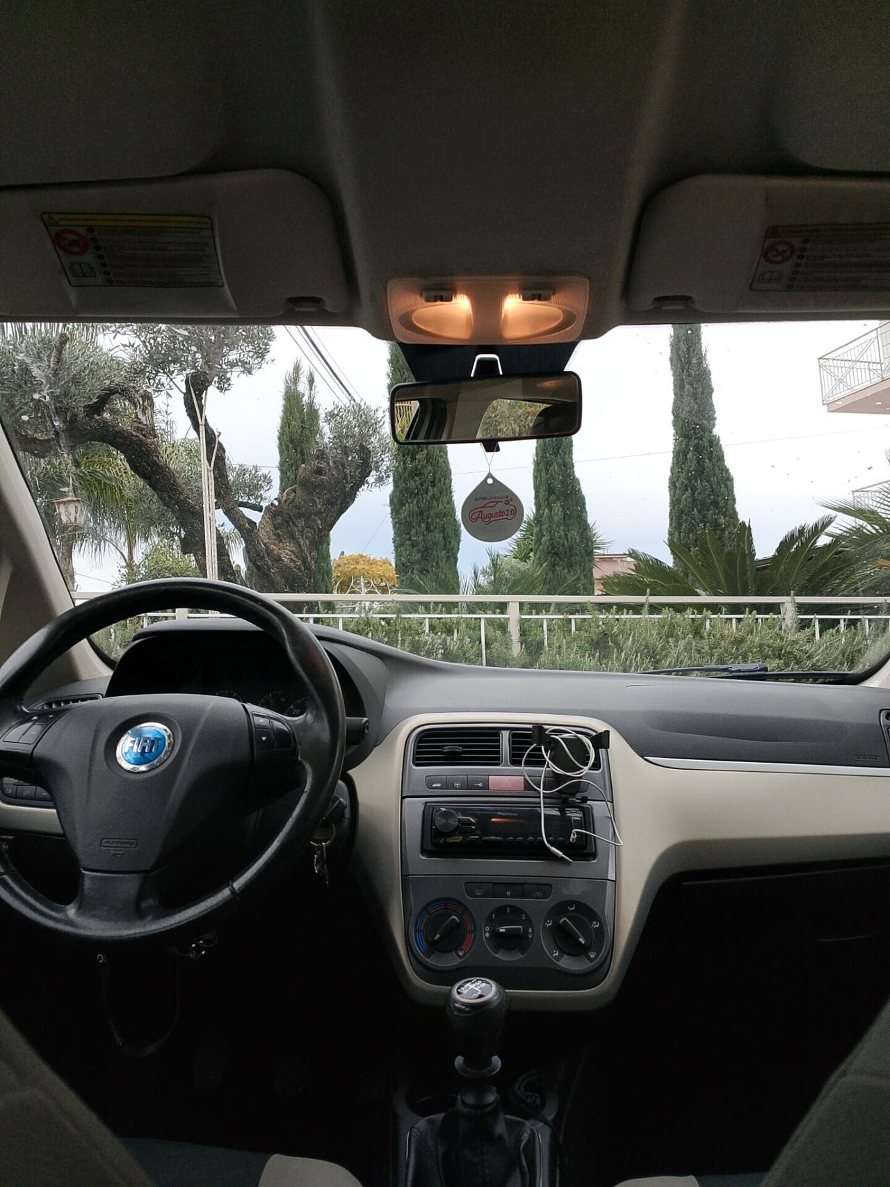 Fiat Grande Punto 1.4 benzina GPL