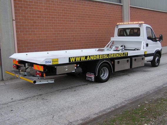 Carro attrezzi IVECO DAILY 72-180