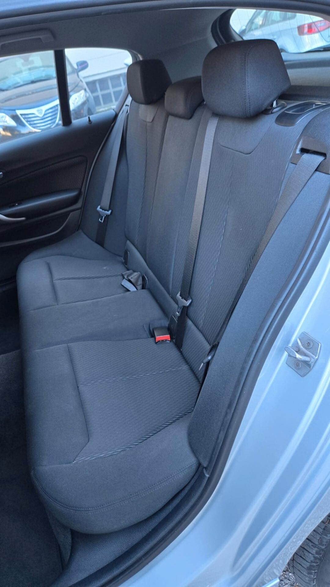 Bmw 116 116d 5p. Sport