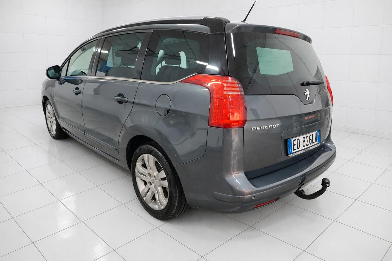 Peugeot 5008 2.0 HDi 150CV Business NAVI TETTO 5 POSTI GANCIO TRAINO HEAD-UP DISPlAY