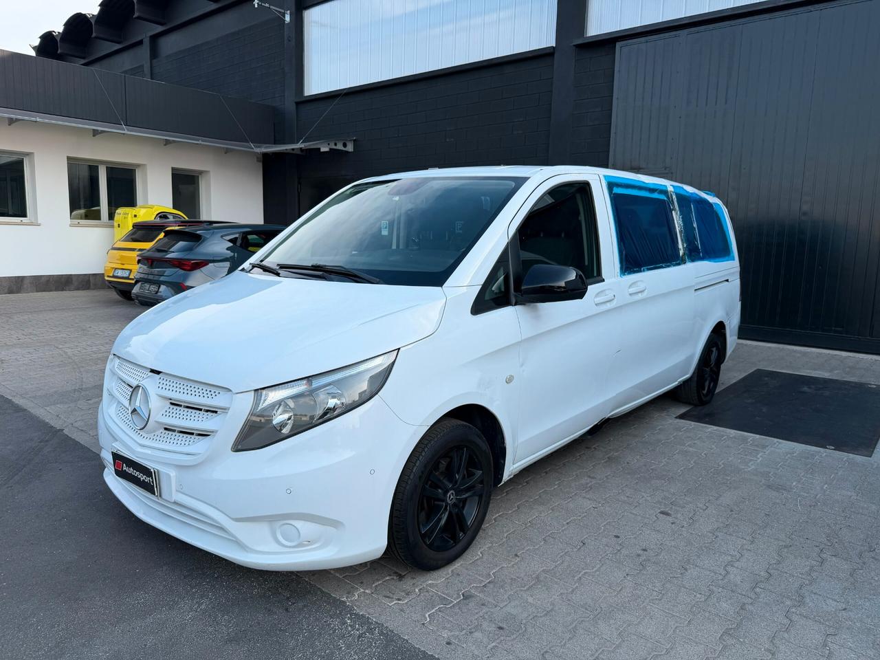Mercedes-benz Vito 2.2 Extra-Long 9 POSTI ! INCIDENTATO START OK !