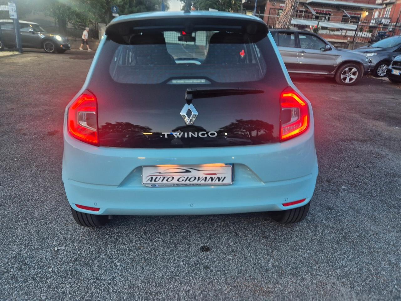 Renault Twingo SCe 65 CV Urban Night