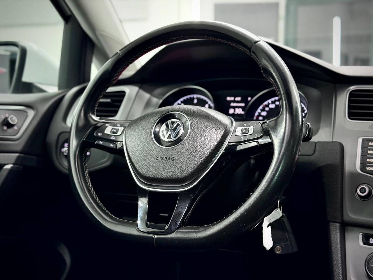 Volkswagen Golf 2.0 TDI DSG 5p. Highline BlueMotion Technology