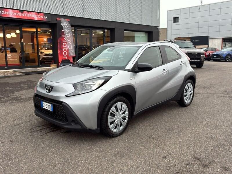 Toyota Aygo X 1.0B (72 CV) Active