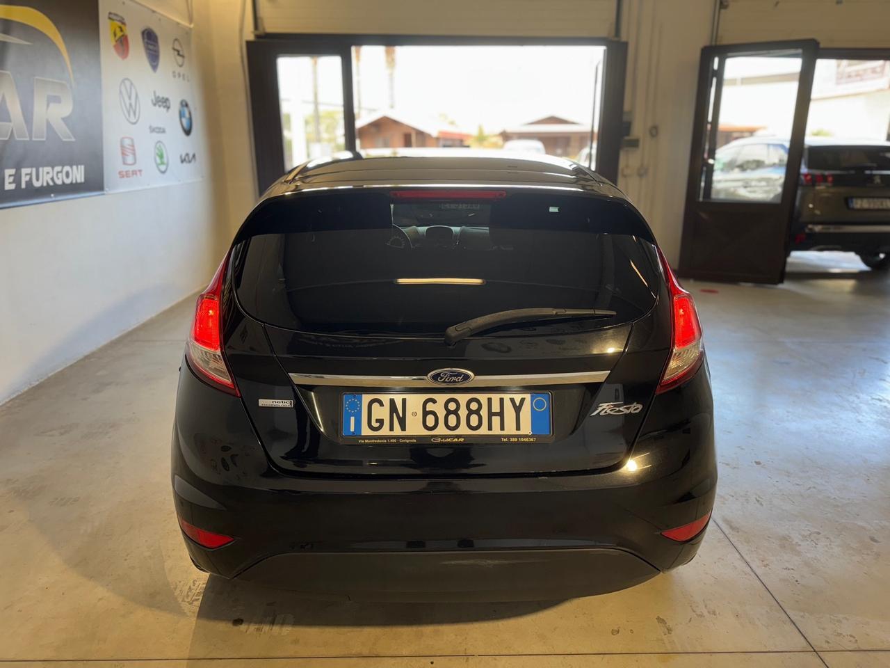 Ford Fiesta 1.5 TDCi 75CV 5 porte Titanium