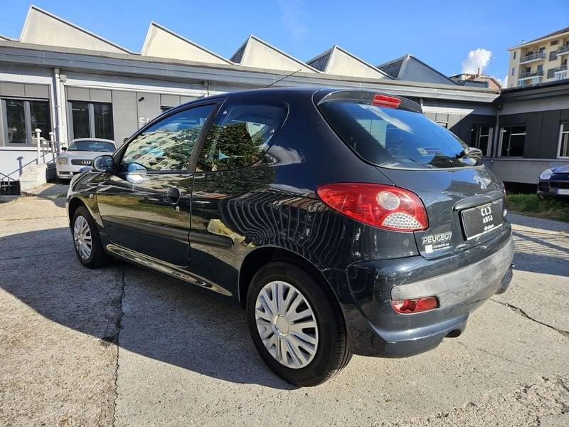 Peugeot 206 Plus 206 Plus 3p 1.1 Trendy