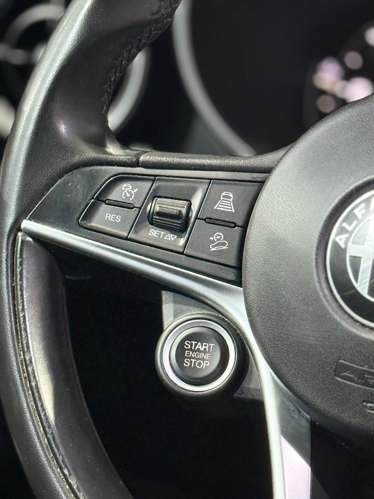 STELVIO 2.2 TD 160 CV AT8 RWD BUSINESS