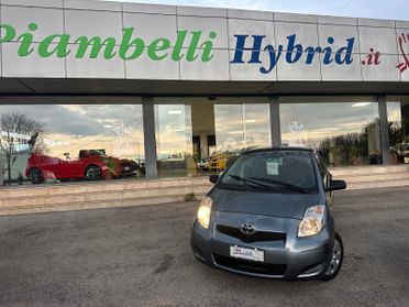 Toyota Yaris 1.3 BENZ 5 porte Sol