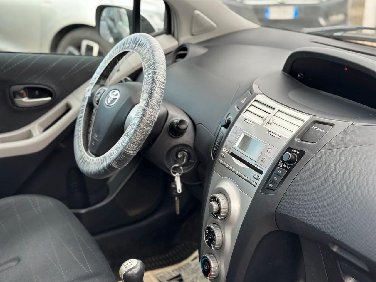 Toyota Yaris 1.3 5 porte Navi