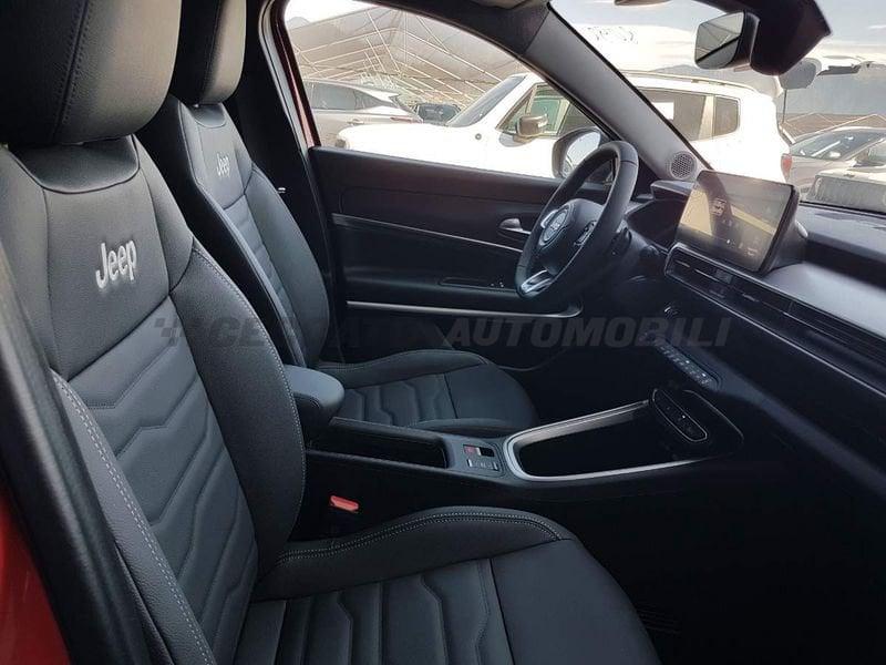 Jeep Avenger Avenger 1.2 turbo e-hybrid Summit fwd 100cv edct6