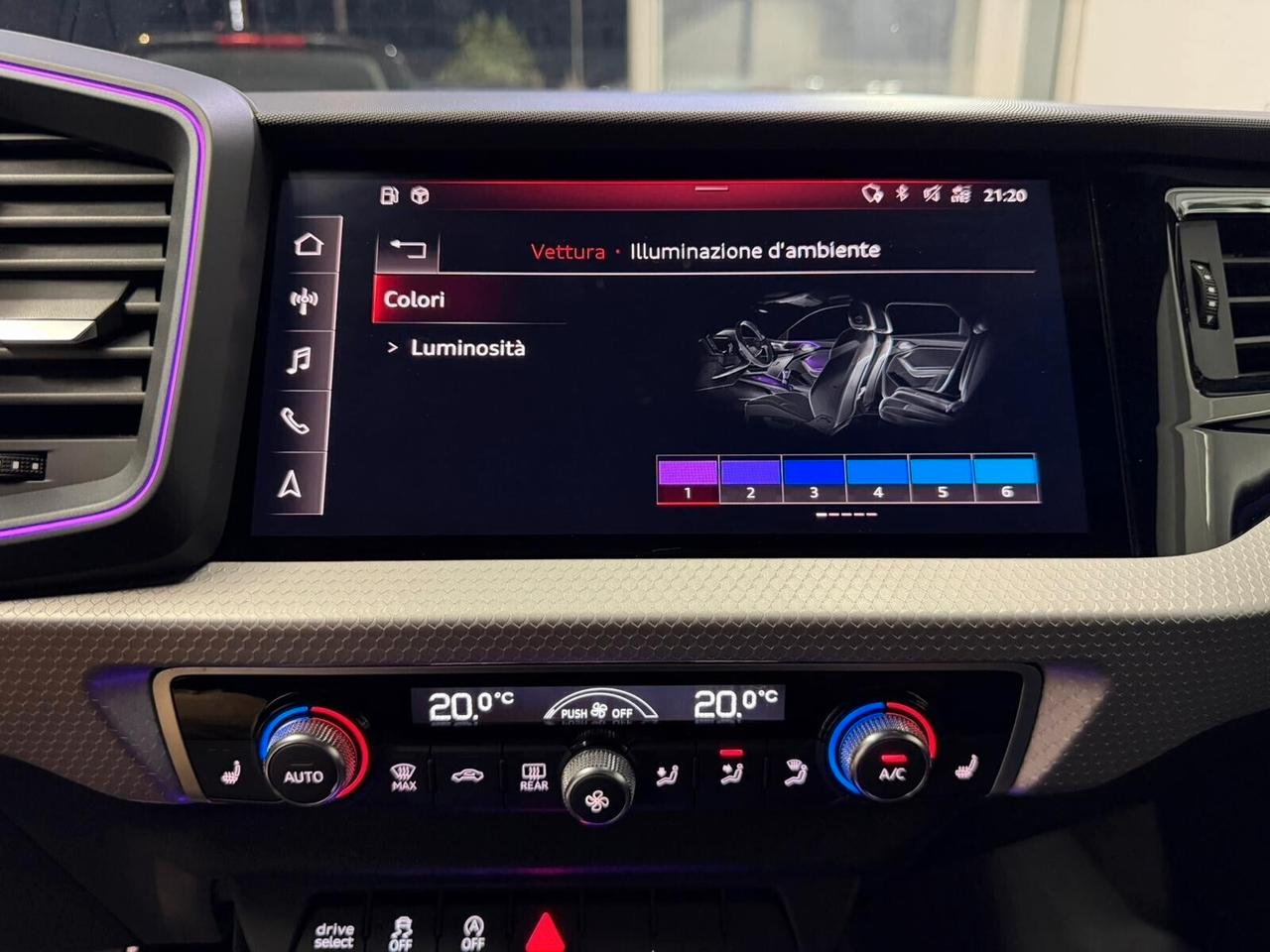 Audi A1 SPB 40 TFSI S tronic line edition