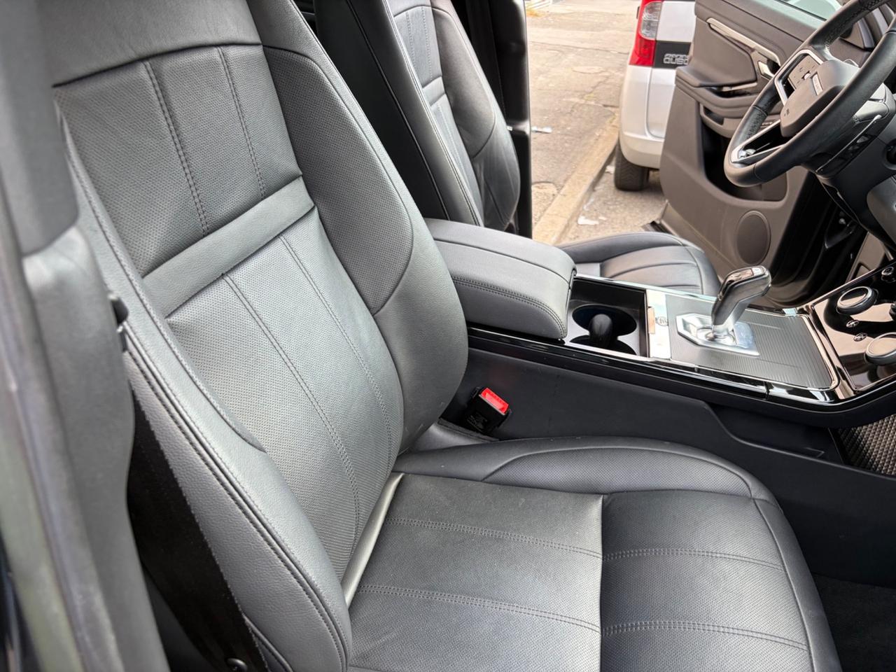 Land Rover Range Evoque 2.0D I4 204 CV AWD Auto R-Dynamic SE