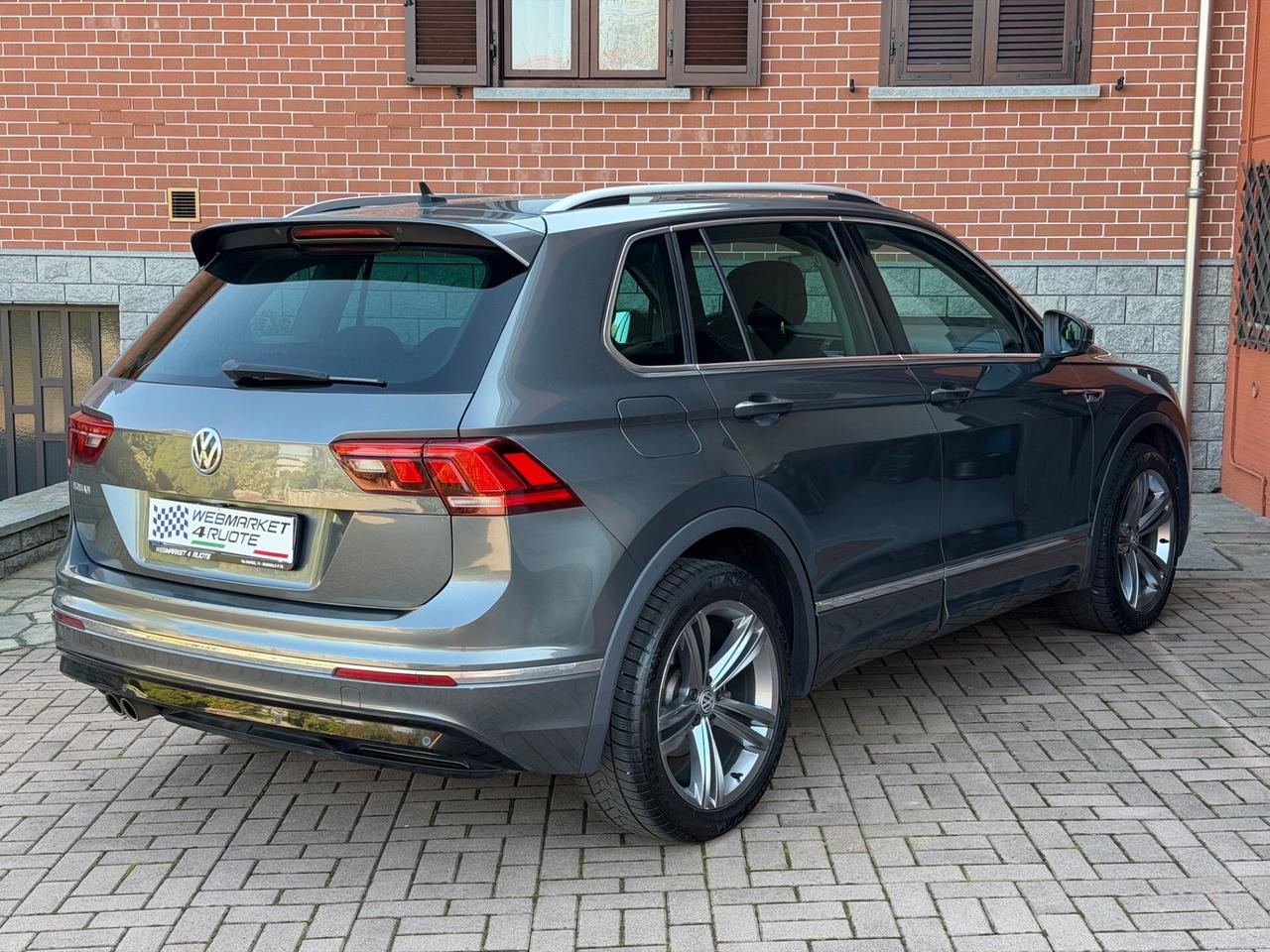 Volkswagen Tiguan 1.5 TSI 130CV R-LINE