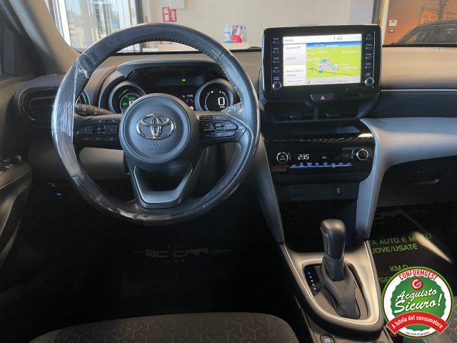 TOYOTA Yaris Cross 1.5 Hybrid E-CVT Business