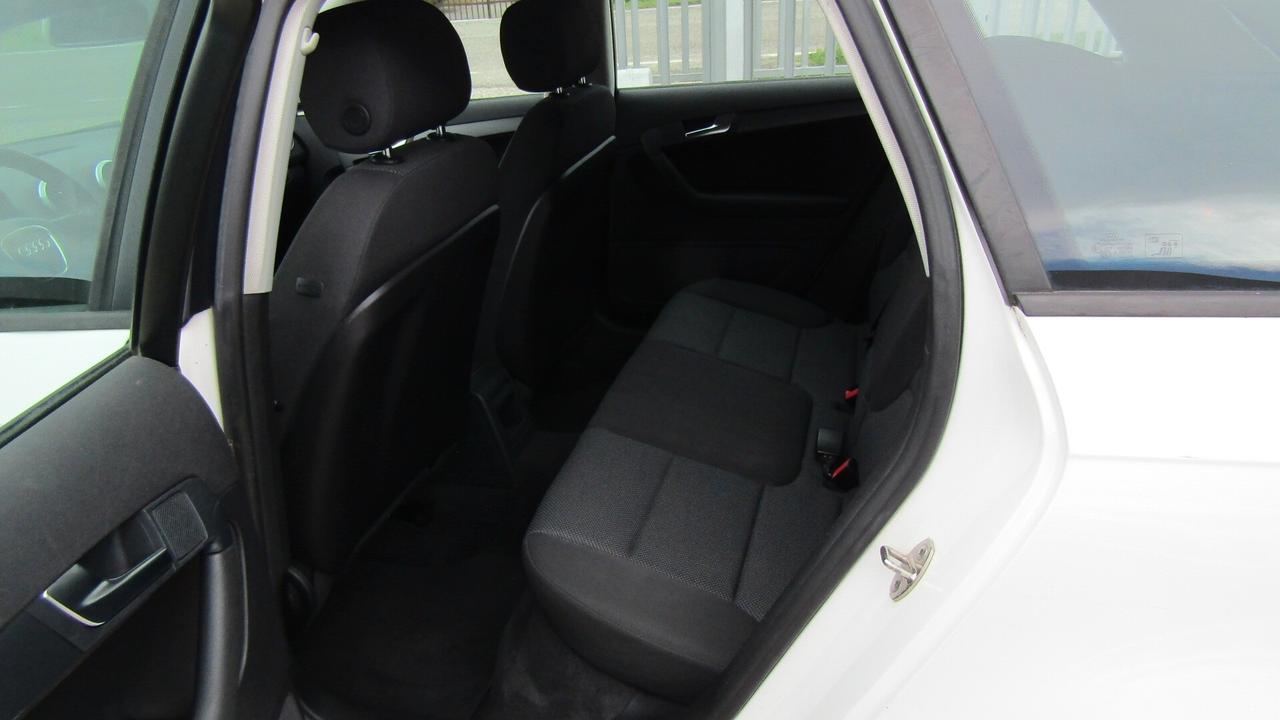 Audi A3 1.6 Attraction