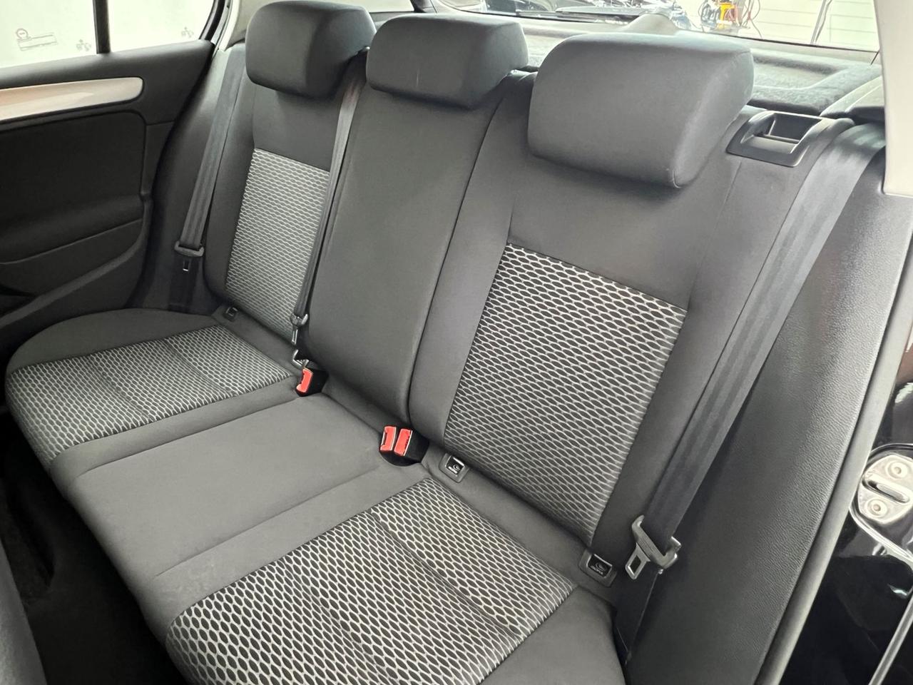 VOLKSWAGEN Golf VI 2008 Golf 5p 1.4 United 80cv