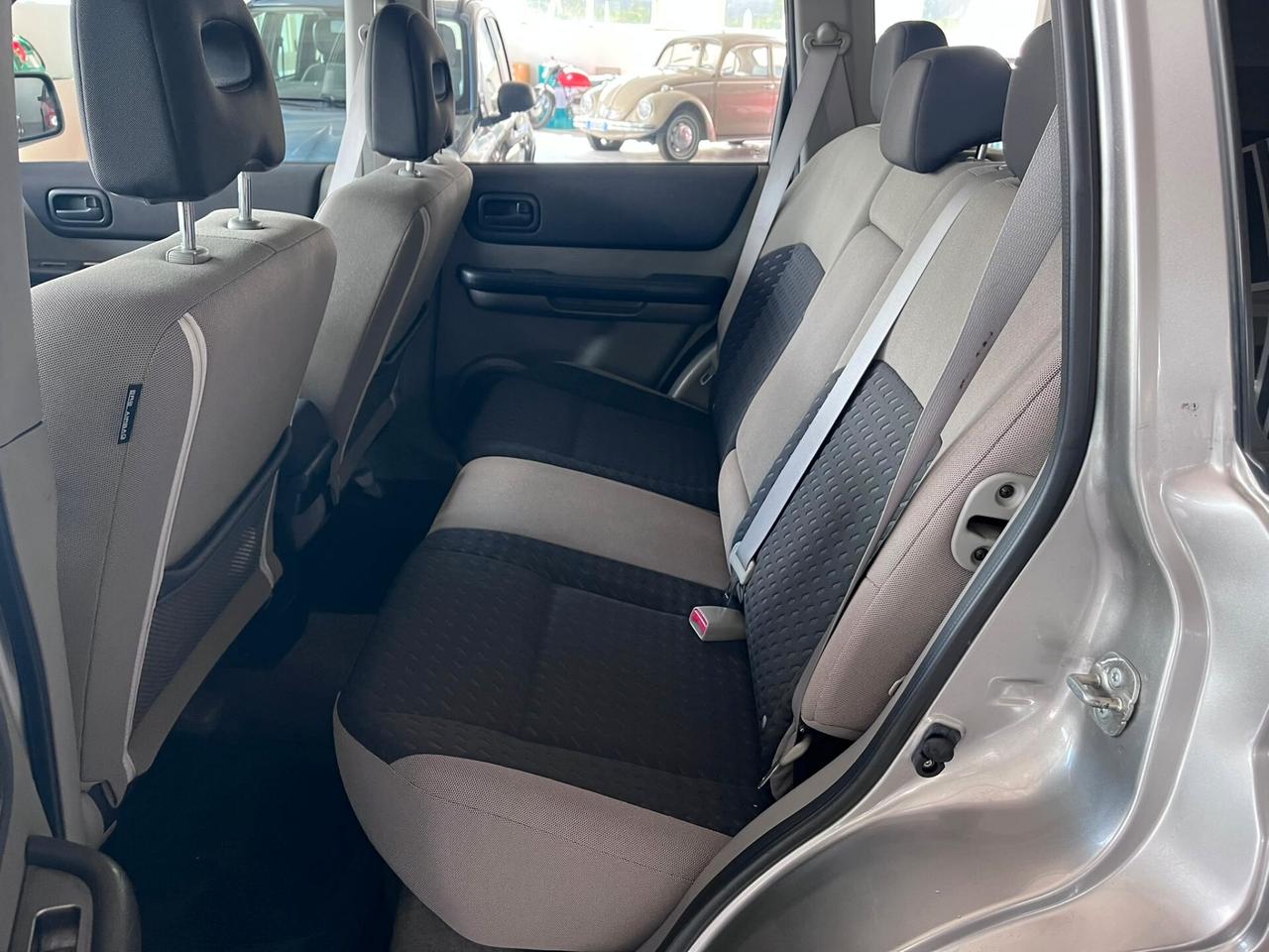 Nissan X-Trail 2.2 dCi Sport