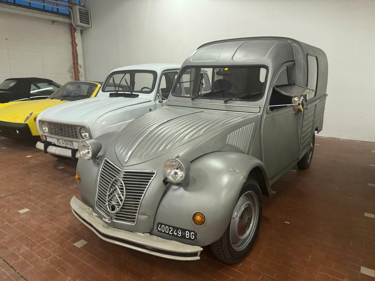 Citroen 2CV FURGONETTA