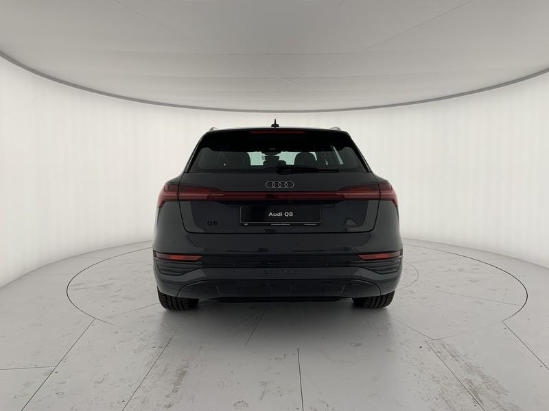 Audi Q8 e-tron 50 quattro