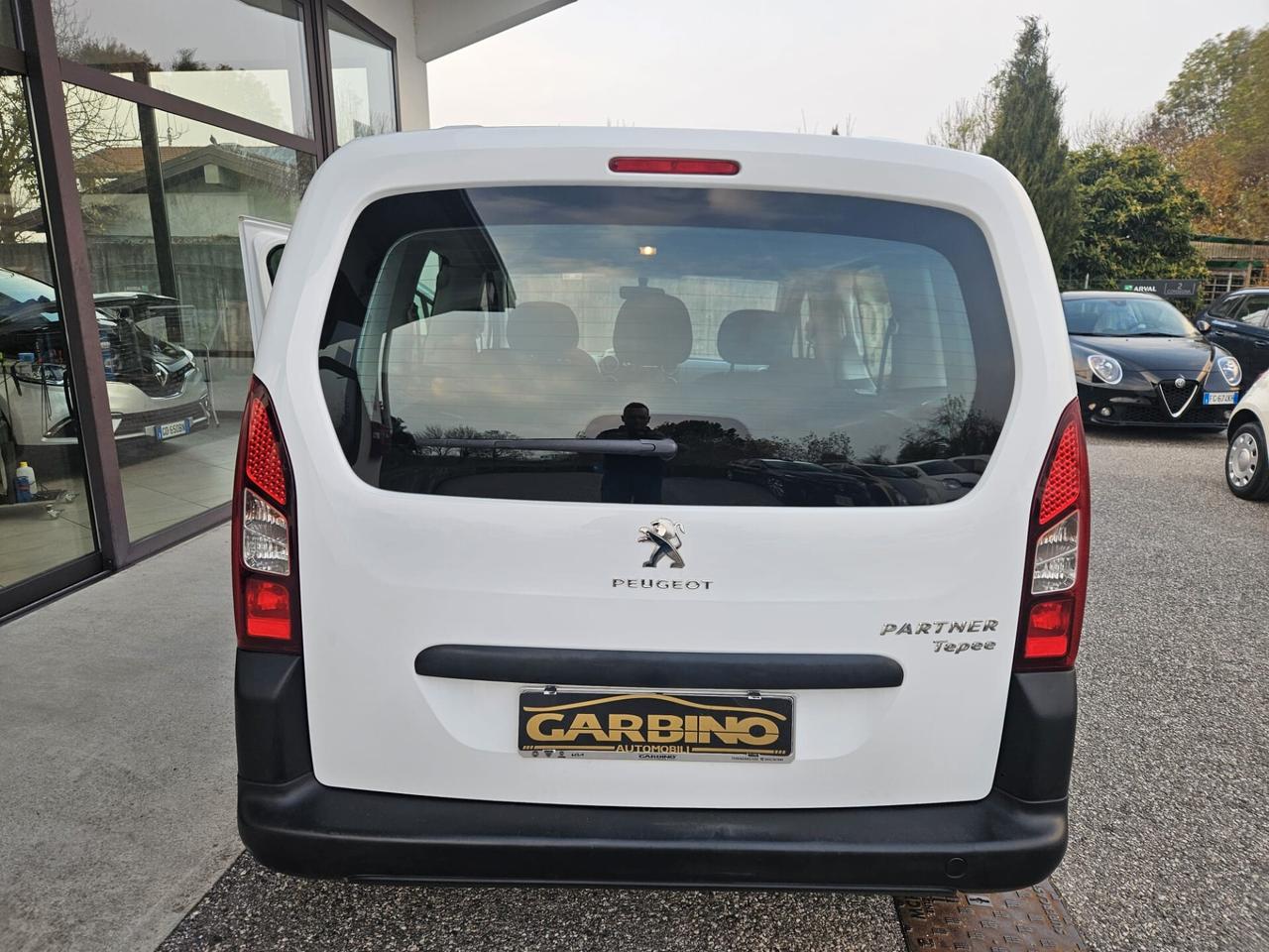 Peugeot Partner Tepee BlueHDi 75 Access